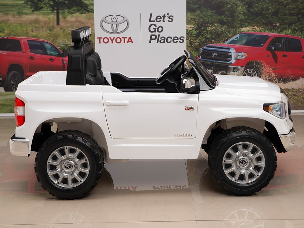 12V Kids Battery Powered Remote Control SPECIAL EDITION Toyota Tundra Ride On Truck - White